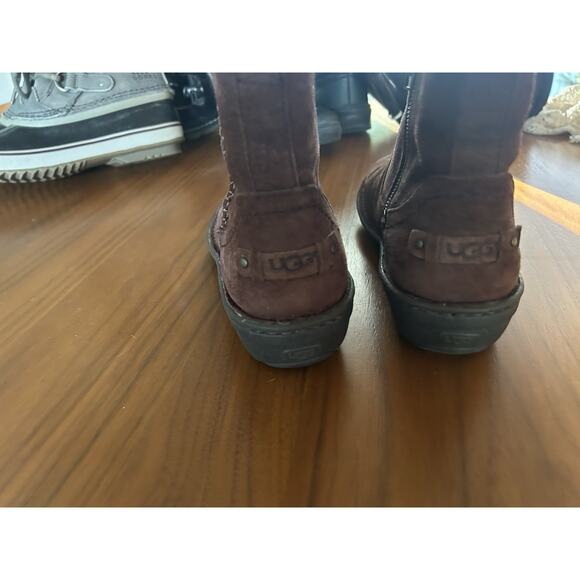 UGG Kesey Brown Suede Ankle Boots Size 7 - Picture 5 of 6